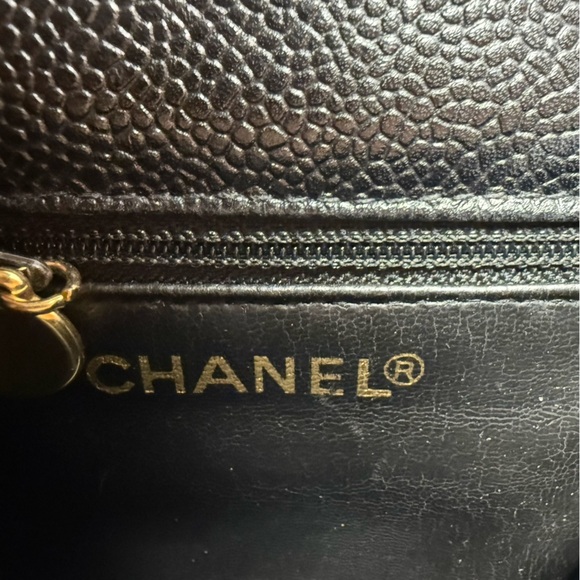 Vintage Chanel Caviar Leather Black Quilted Belt Pouch with Gold Plated Hardware - Picture 10 of 16